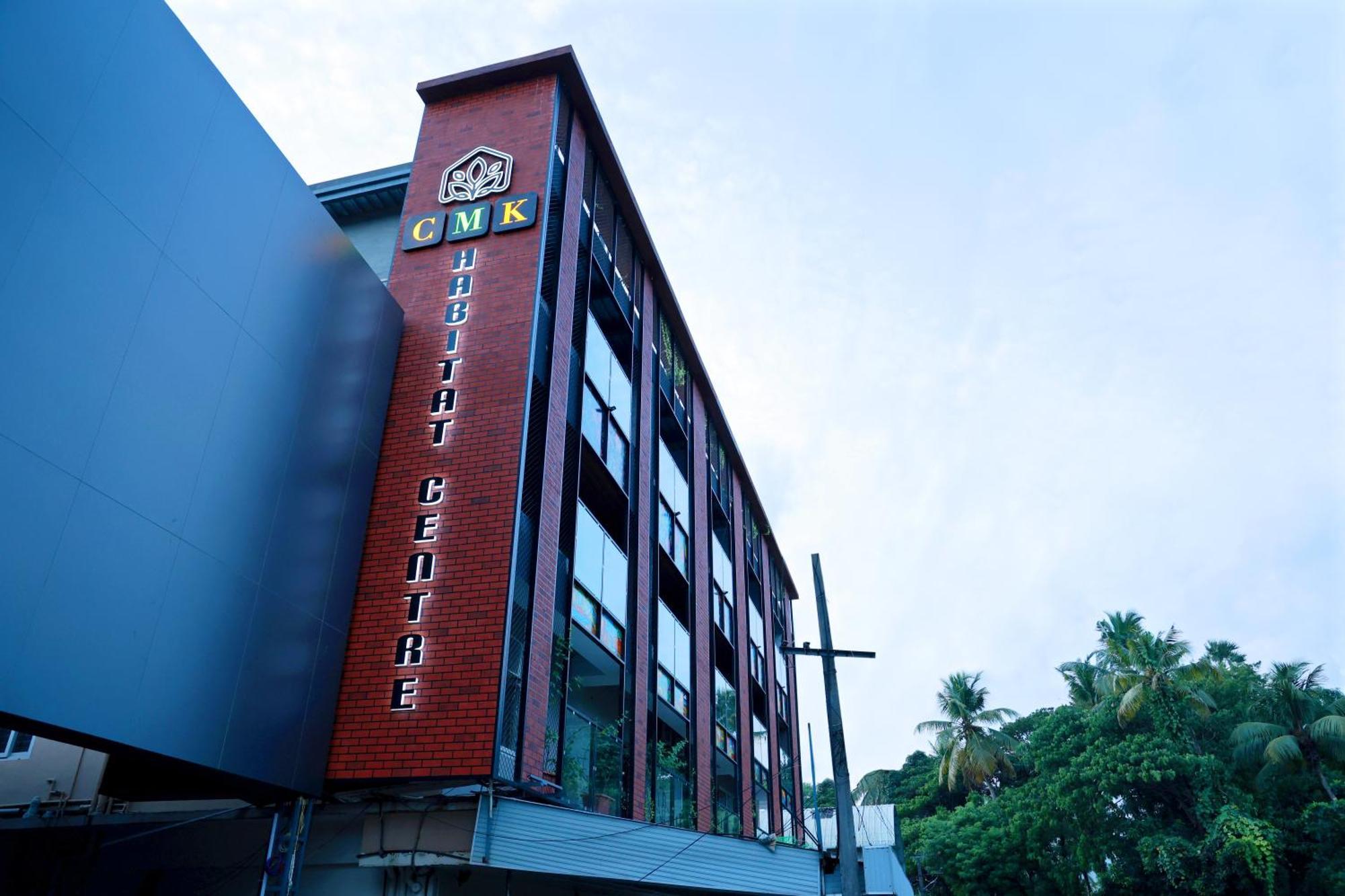Cmk Habitat Centre Hotel Kochi Luaran gambar