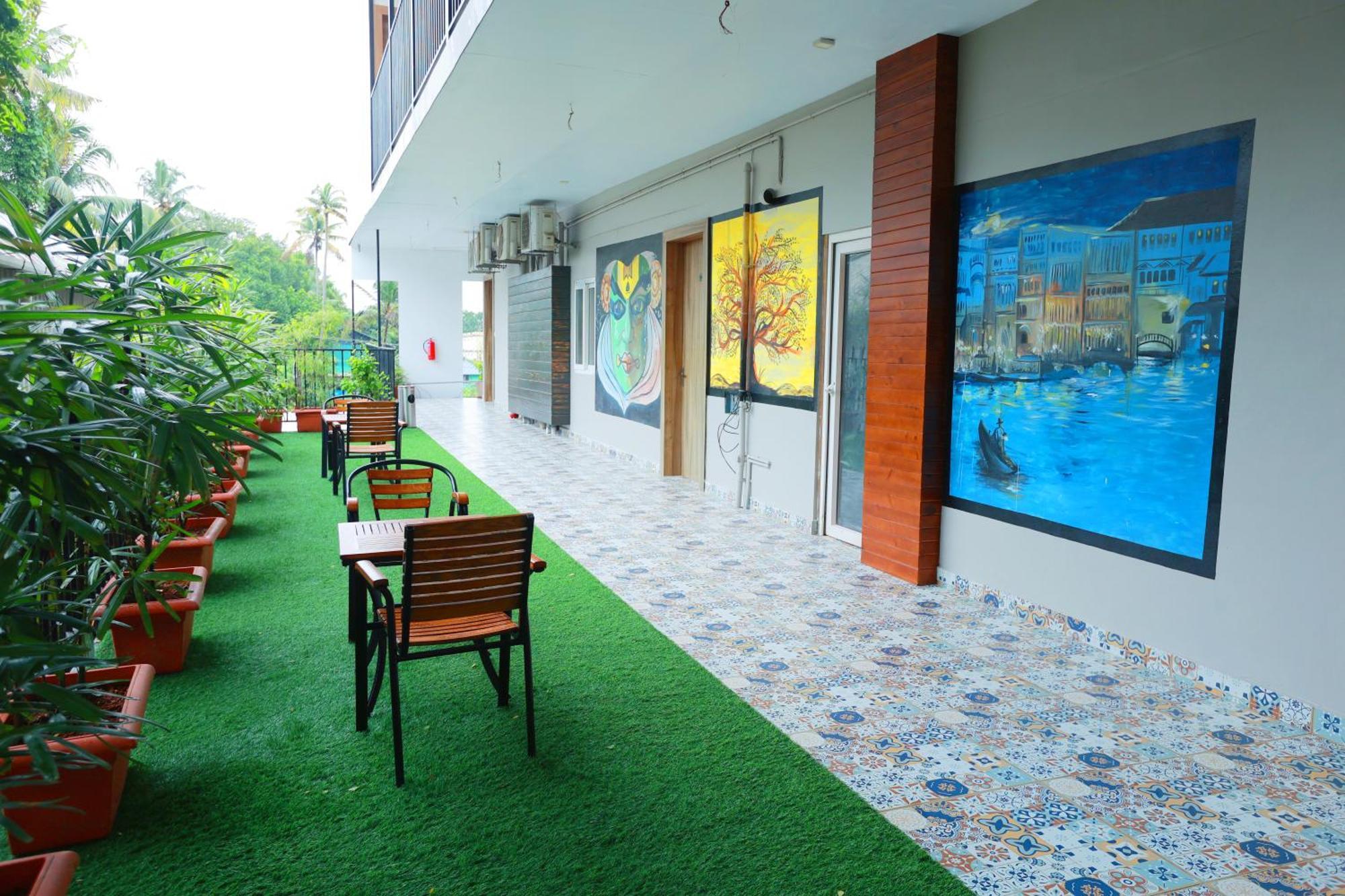 Cmk Habitat Centre Hotel Kochi Luaran gambar