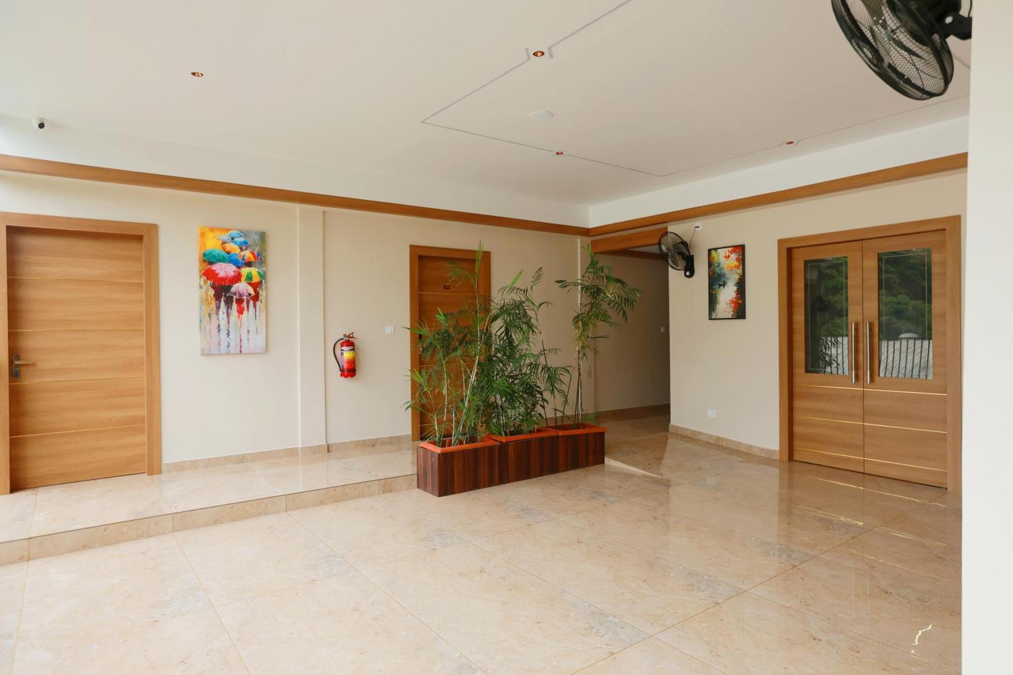 Cmk Habitat Centre Hotel Kochi Luaran gambar