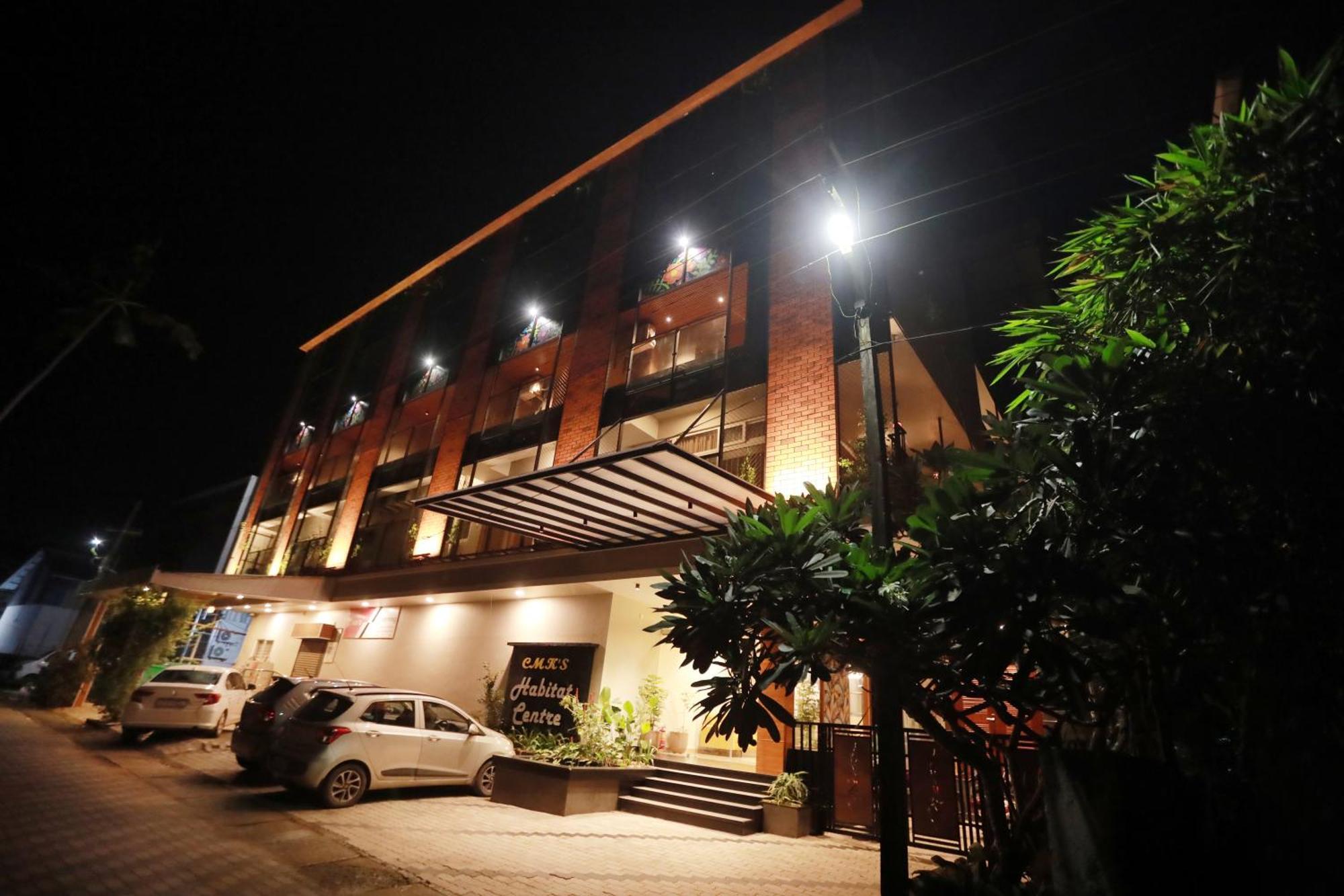Cmk Habitat Centre Hotel Kochi Luaran gambar