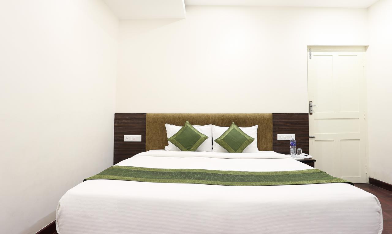 Cmk Habitat Centre Hotel Kochi Luaran gambar